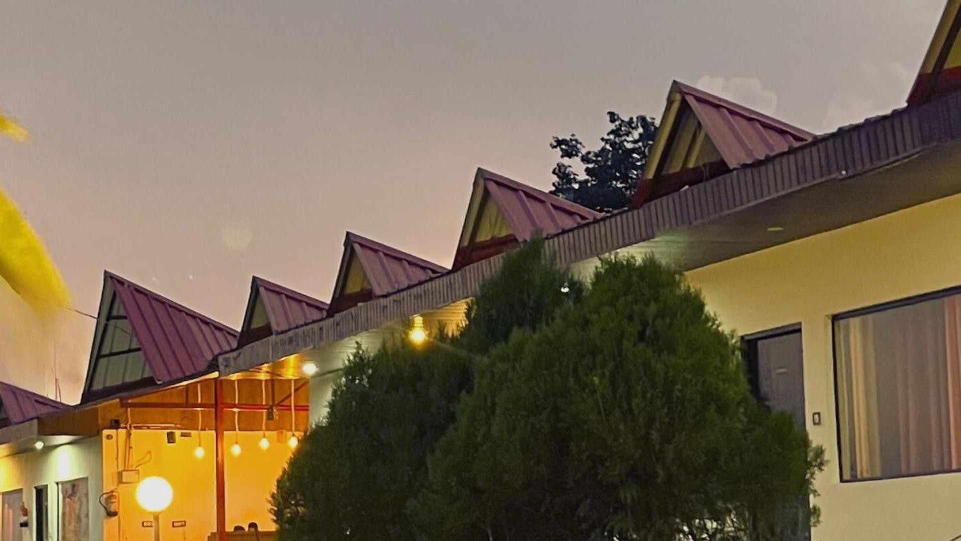 Haut Monde King'S Paradise Resort Kanatal Extérieur photo